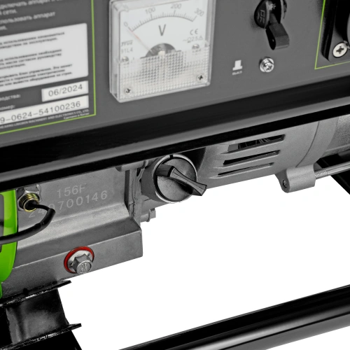 Генератор бензиновый БС-1200, 1 кВт, 230 В, четырехтактный, 5.5 л, ручной стартер Сибртех по ценам производителя в Санкт-Петербурге с доставкой по всей России
