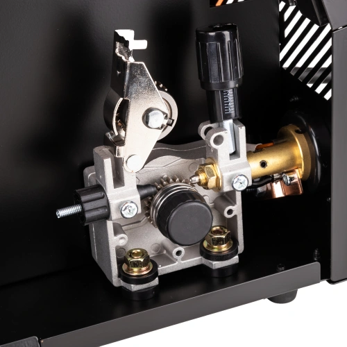 Сварочный полуавтомат UNO MIG 200 SYN PULSE по ценам производителя в Санкт-Петербурге с доставкой по всей России