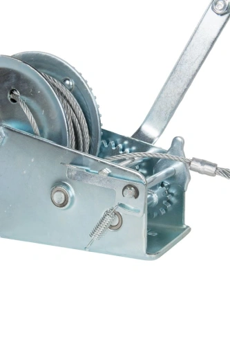 Лебедка ручная барабанная с тросом 1300кг  20м оцинкованная TOR FD по ценам производителя в Санкт-Петербурге с доставкой по всей России