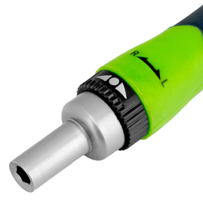 Отвертка реверсивная для точных работ с набором бит и торцевых головок, 32 предмета, CrV Сибртех купить в Москве с доставкой по всей России | ProtosMarket.ru