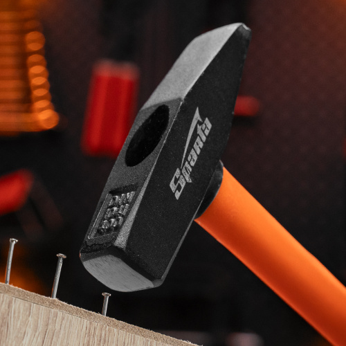 Молоток слесарный, 400 г, фибергласовая обрезиненная рукоятка Sparta купить в Москве с доставкой по всей России | ProtosMarket.ru