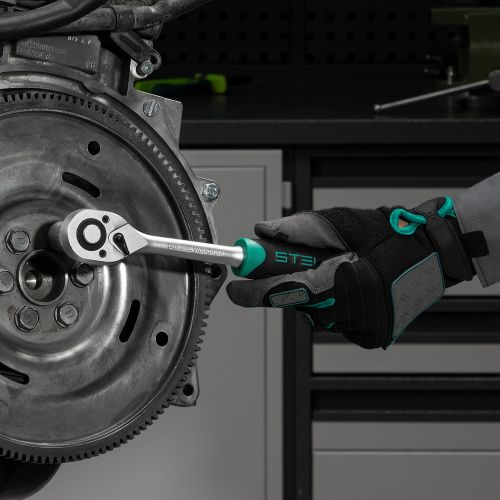 Набор инструментов, 1/2", 1/4", CrV, пластиковый кейс 82 предмета Stels купить в Москве с доставкой по всей России | ProtosMarket.ru