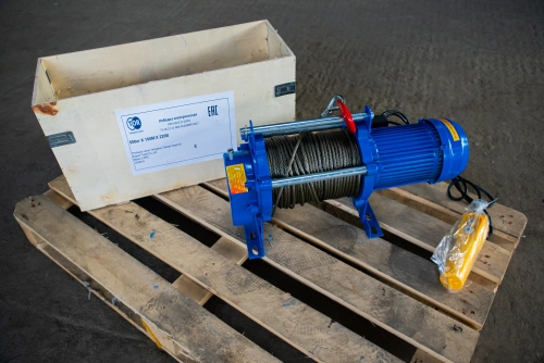 Лебедка электрическая  500 кг 100 м с канатом 220 В TOR KCD по ценам производителя в Санкт-Петербурге с доставкой по всей России