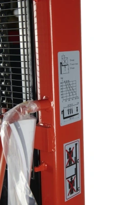 Штабелер гидравлический 2,0 т 2,5 м TOR CTY-EH с раздвижными вилами по ценам производителя в Санкт-Петербурге с доставкой по всей России