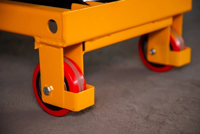 Стол подъемный передвижной 150 кг 302-1100 мм (700х450 мм) XILIN SPS150 по ценам производителя в Санкт-Петербурге с доставкой по всей России