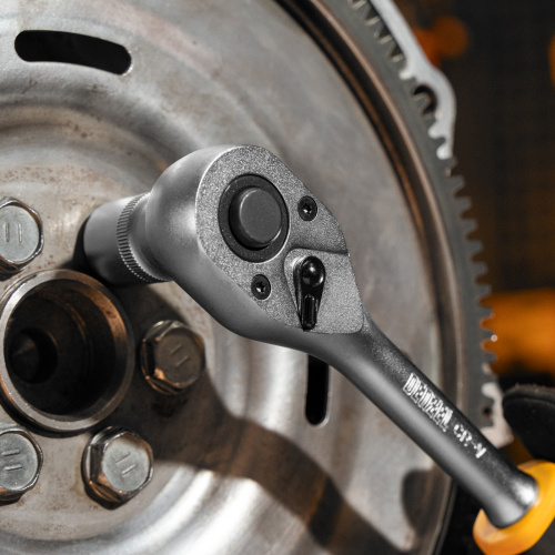 Ключ-трещотка 1/2", 90 зубьев, с быстрым сбросом, CrV Denzel купить в Москве с доставкой по всей России | ProtosMarket.ru