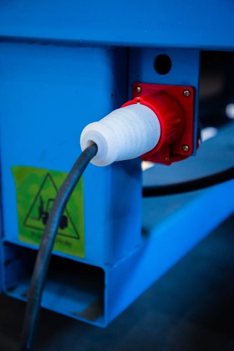 Подъемник ножничный передвижной 500 кг 12/14 м TOR SJY-0,5-12 DC аккумуляторный купить в Москве с доставкой по всей России | ProtosMarket.ru