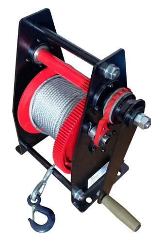 Лебедка ручная барабанная с тросом 750/1500кг  40м с храповым механизмом и полиспастом TOR ЛР по ценам производителя в Санкт-Петербурге с доставкой по всей России