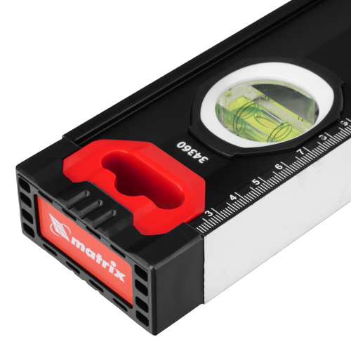 Уровень алюминиевый, усиленный, фрезерованный, 3 глазка, 400 мм Matrix купить в Москве с доставкой по всей России | ProtosMarket.ru