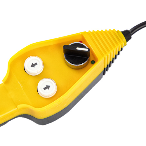 Лебедка автомобильная электрическая LB-2000, 2.2 т, 3.2 кВт, 12 В Denzel по ценам производителя в Санкт-Петербурге с доставкой по всей России