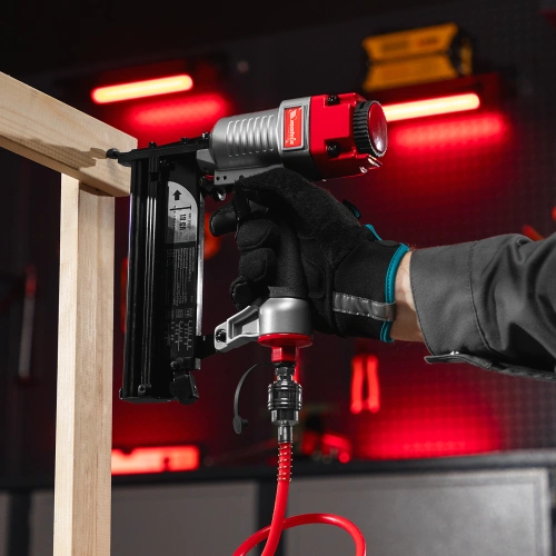 Нейлер-степлер пневматический 3 в 1, с регулировкой глубины забивания, гвозди 18GA, гвозди 16GA, скобы 18 GA Matrix купить в Москве с доставкой по всей России | ProtosMarket.ru