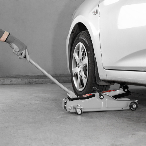 Домкрат гидравлический подкатной 2 т в пластиковом кейсе 85-330 мм. Low Profile Matrix по ценам производителя в Санкт-Петербурге с доставкой по всей России