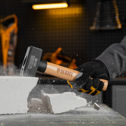 Кувалда, 1000 г, кованая головка, буковая рукоятка Denzel купить в Москве с доставкой по всей России | ProtosMarket.ru