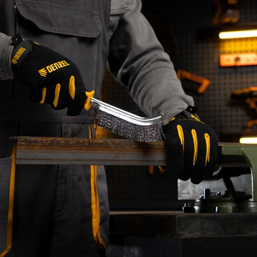 Щетка металлическая с пластмассовой ручкой, нержавеющая проволока DENZEL по ценам производителя в Санкт-Петербурге с доставкой по всей России