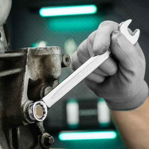 Ключ комбинированный, 16 мм, CrV, антислип Stels по ценам производителя в Санкт-Петербурге с доставкой по всей России