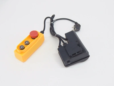 Пульт управления для талей электрических PA 500/1000 2 кнопки+стоп (С 45uF) по ценам производителя в Санкт-Петербурге с доставкой по всей России