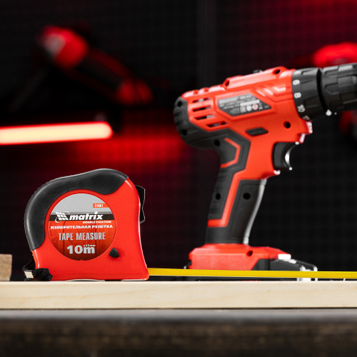 Рулетка Double fixation,10 м х 25 мм,обрезиненный корпус,двойная плавная фиксация Matrix по ценам производителя в Санкт-Петербурге с доставкой по всей России