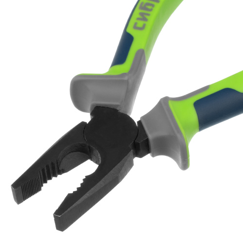 Плоскогубцы комбинированные, 180 мм, фосфатирование, трехкомпонентные рукоятки Сибртех купить в Москве с доставкой по всей России | ProtosMarket.ru