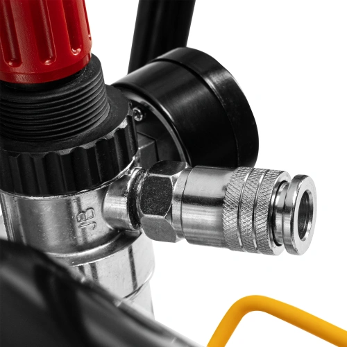 Компрессор воздушный рем. привод BCI 2200/100, 2,2 кВт, 100 литров, 420 л/мин Denzel по ценам производителя в Санкт-Петербурге с доставкой по всей России