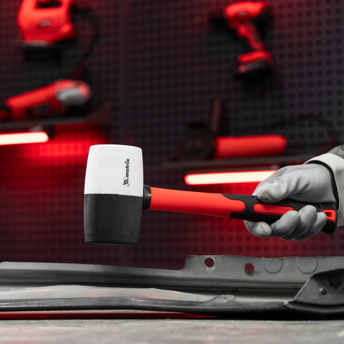 Киянка резиновая, 680 г, черно-белая резина, фибергласовая рукоятка Matrix по ценам производителя в Санкт-Петербурге с доставкой по всей России