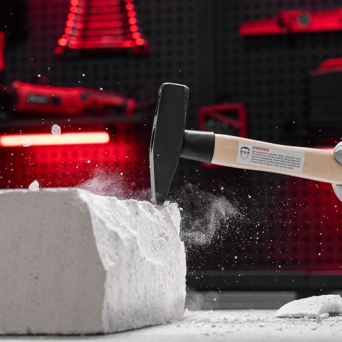 Молоток слесарный, 400 г, квадратный боек, деревянная рукоятка Matrix по ценам производителя в Санкт-Петербурге с доставкой по всей России