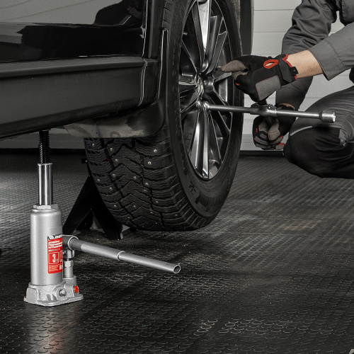 Домкрат гидравлический бутылочный, 3 т, высота подъема 194-372 мм Matrix по ценам производителя в Санкт-Петербурге с доставкой по всей России