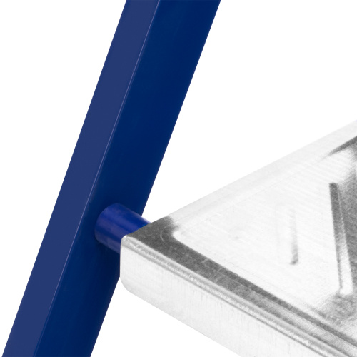 Стремянка, 3 ступени, стальная, Сибртех купить в Москве с доставкой по всей России | ProtosMarket.ru