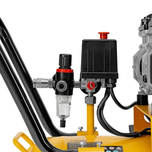 Компрессор безмасляный, малошумный DLS 1800/100,1800 Вт, 3x600, 100 л, 345 л/мин Denzel по ценам производителя в Санкт-Петербурге с доставкой по всей России