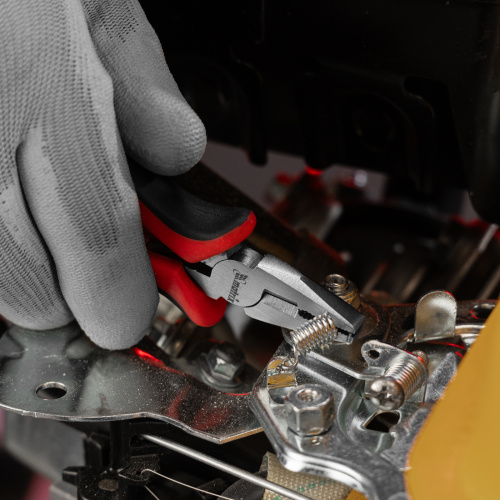 Плоскогубцы Mini, 130 мм, никелированные, авторазжим, двухкомпонентные рукоятки Matrix по ценам производителя в Санкт-Петербурге с доставкой по всей России