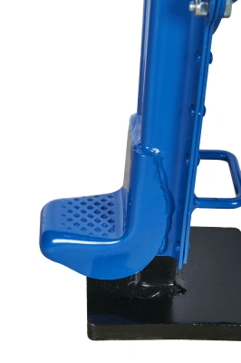 Домкрат реечный TOR ДР 3000 3 т с обрезиненной ручкой по ценам производителя в Санкт-Петербурге с доставкой по всей России