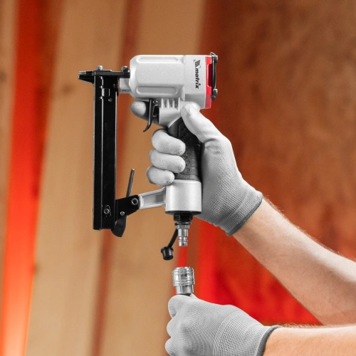 Степлер пневматический для прямоугольных скоб от 10 до 22 мм Matrix купить в Москве с доставкой по всей России | ProtosMarket.ru