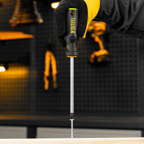 Отвертка, PZ3x150 мм, S2, 3к рукоятка Denzel по ценам производителя в Санкт-Петербурге с доставкой по всей России