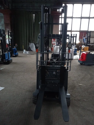 Погрузчик электрический трехопорный XILIN 1,5 т 4,5 м CPD15S-E сайдшифт купить в Москве с доставкой по всей России | ProtosMarket.ru