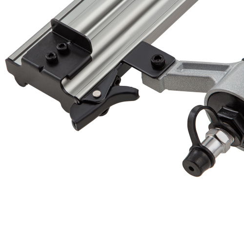 Нейлер пневматический для гвоздей от 10 до 50 мм Matrix купить в Москве с доставкой по всей России | ProtosMarket.ru