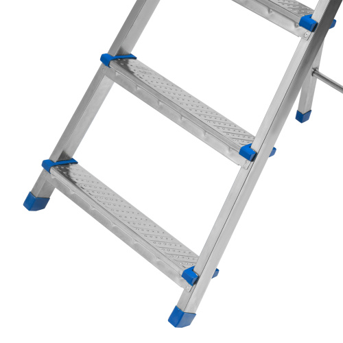 Стремянка, 5 ступеней, стальная, оцинкованная Сибртех по ценам производителя в Санкт-Петербурге с доставкой по всей России