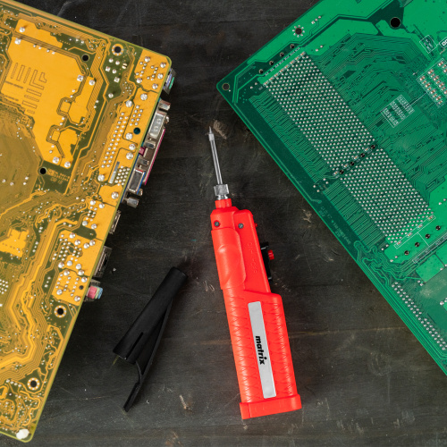 Паяльник беспроводной 4.5 В, 8 Вт, 350°С, припой 10 г, работа от элементов питания 3хАА Matrix по ценам производителя в Санкт-Петербурге с доставкой по всей России