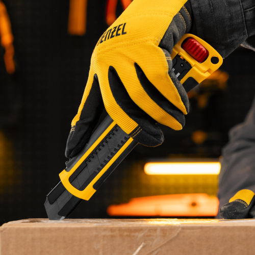 Нож, 25 мм, сменное лезвие, SK4, корпус из ABS + TPR, торцевой зажим Denzel купить в Москве с доставкой по всей России | ProtosMarket.ru