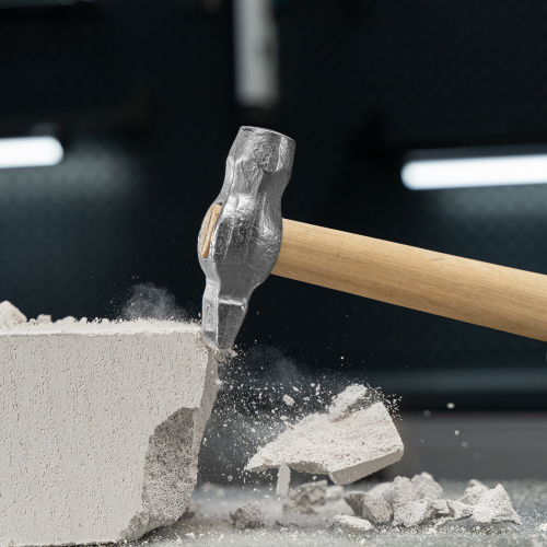 Молоток слесарный, 500 г, круглый боек, деревянная рукоятка по ценам производителя в Санкт-Петербурге с доставкой по всей России