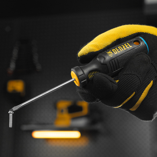 Отвертка, SL3х75 мм, S2, 3к рукоятка Denzel по ценам производителя в Санкт-Петербурге с доставкой по всей России