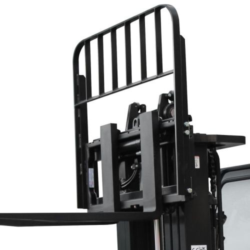 Дизельный погрузчик с кабиной YETT DRP35-M1K2C-M300-3W-K купить в Москве с доставкой по всей России | ProtosMarket.ru