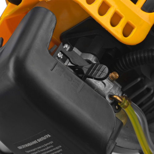 Триммер бензиновый DT-52E, 52 см3, неразъемная штанга, электростартер, состоит из 2 частей Denzel купить в Москве с доставкой по всей России | ProtosMarket.ru