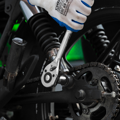 Ключ-трещотка 1/2", 45 зубьев, цельнометаллический, с быстрым сбросом, CrV, хром Сибртех по ценам производителя в Санкт-Петербурге с доставкой по всей России