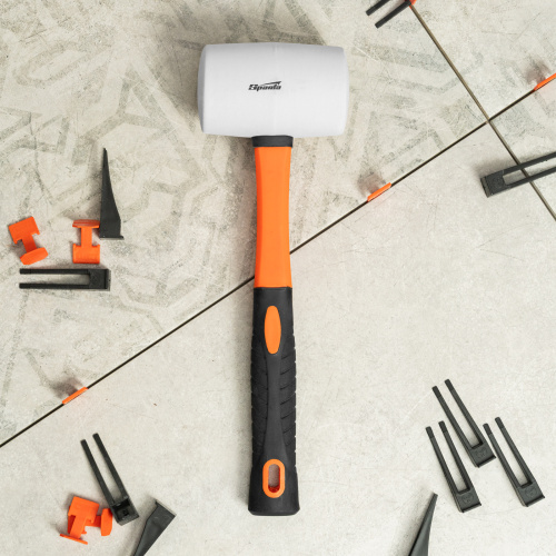 Киянка резиновая, 680 г, белая резина, фибергласовая рукоятка Sparta купить в Москве с доставкой по всей России | ProtosMarket.ru