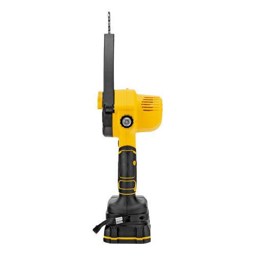 Цепная мини-пила аккумуляторная бесщет., CCS-150, шина 150 мм, Li-Ion, 20 В Denzel по ценам производителя в Санкт-Петербурге с доставкой по всей России