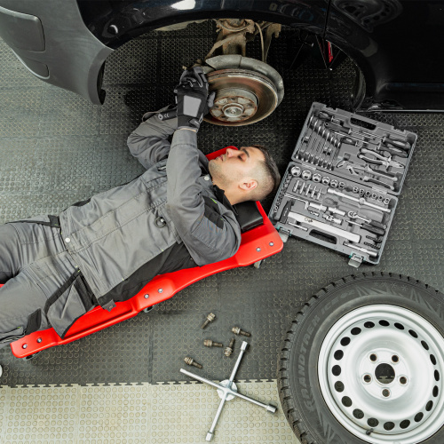 Лежак ремонтный на шести колесах, 1000 х 475 х 128 мм, пластиковый Matrix купить в Москве с доставкой по всей России | ProtosMarket.ru