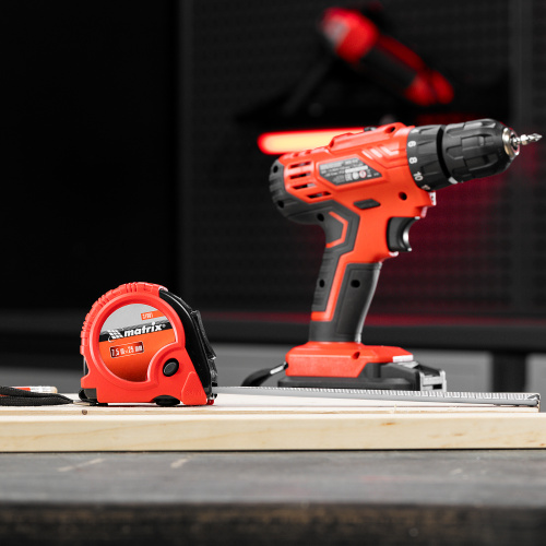 Рулетка Rubber,7,5 м х 25 мм,обрезиненный корпус Matrix по ценам производителя в Санкт-Петербурге с доставкой по всей России