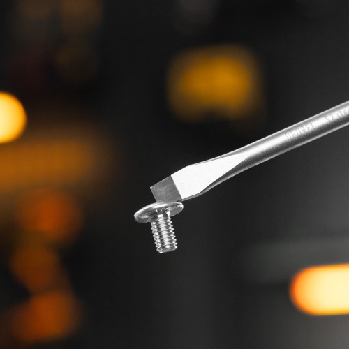 Набор отверток, 2 шт., PH+SL, S2, 3к рукоятка Denzel по ценам производителя в Санкт-Петербурге с доставкой по всей России