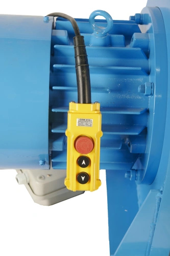 Лебедка электрическая 3000кг 70м с канатом 380В TOR KDJ PRO по ценам производителя в Санкт-Петербурге с доставкой по всей России