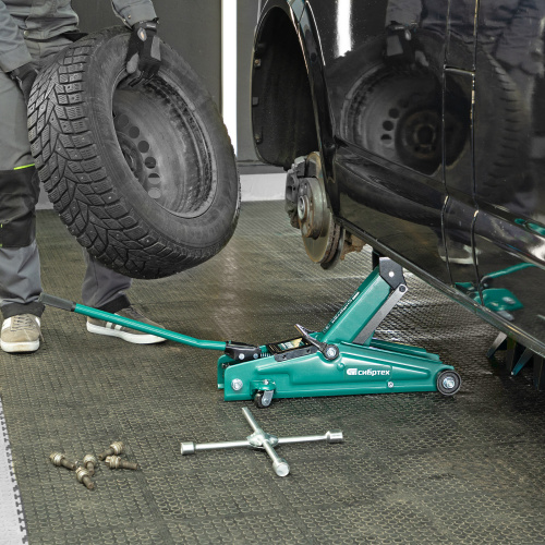 Домкрат гидравлический подкатной, 3 т, 135-400 мм Сибртех по ценам производителя в Санкт-Петербурге с доставкой по всей России