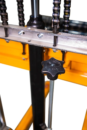 Штабелер гидравлический 0,4 т 1,5 м TOR PF4150R для рулонов по ценам производителя в Санкт-Петербурге с доставкой по всей России